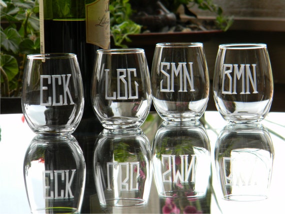 8 Piece Set, Set of 4 of each Monogrammed Pint & Stemless Wine