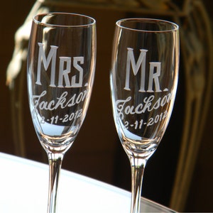 Personalized Wedding Mr & Mrs Champagne Flutes, Set of 2