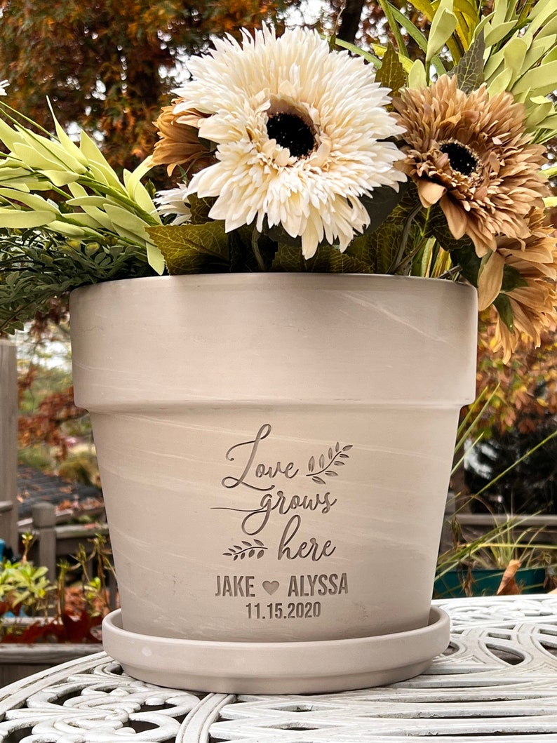 Wedding or Anniversary Gift Deep Etched Custom Clay Flower Pot Engraved Flowerpot Terra cotta Planter Love Grows Here Choose Color image 2