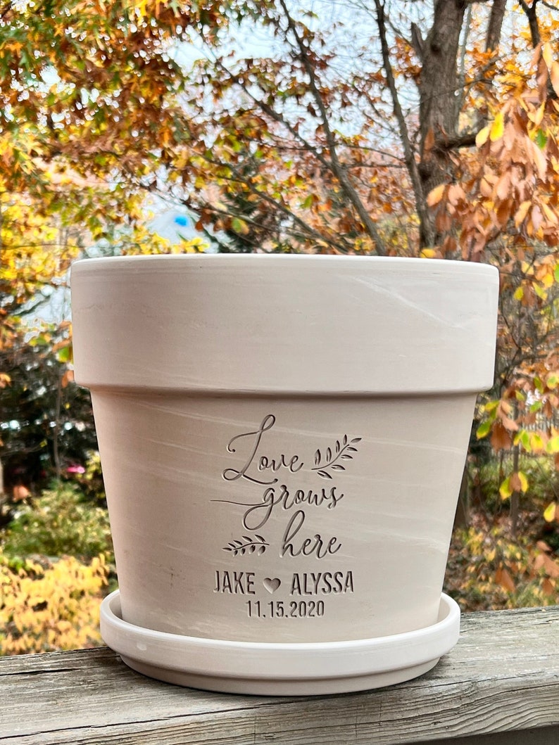 Wedding or Anniversary Gift Deep Etched Custom Clay Flower Pot Engraved Flowerpot Terra cotta Planter Love Grows Here Choose Color image 1