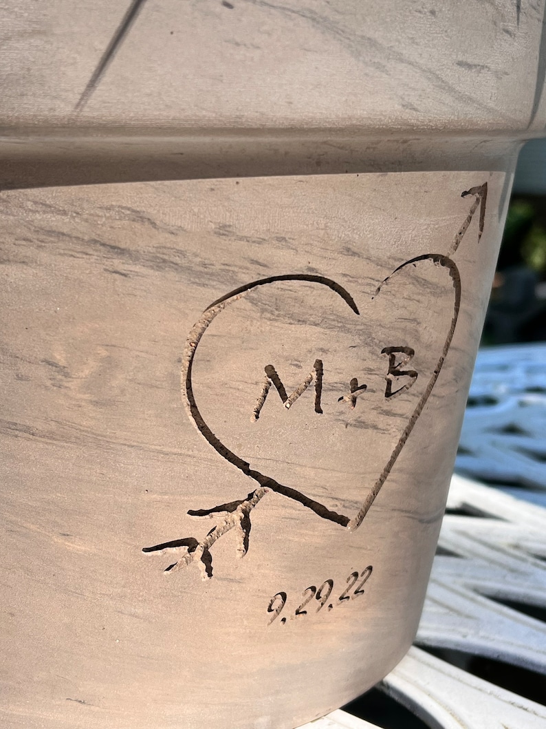 Gift for Couple Heart Initials Deep Etched Clay Flower Pot Engraved Flowerpot Terra cotta, White Granite Marble, Red, or Basalt Clay image 2