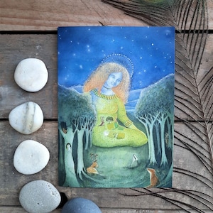 Tarjeta de felicitación de la Madre del Bosque Antiguo de Hannah Willow