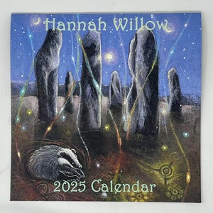 Calendario immagini Hannah Willow 2025