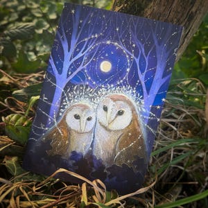The Song of the Night Greetings Card von Hannah Willow