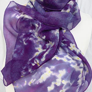 silk scarf long hand painted chiffon Purple Wisteria unique wearable art women white lavender yellow spring floral gift imagem 2