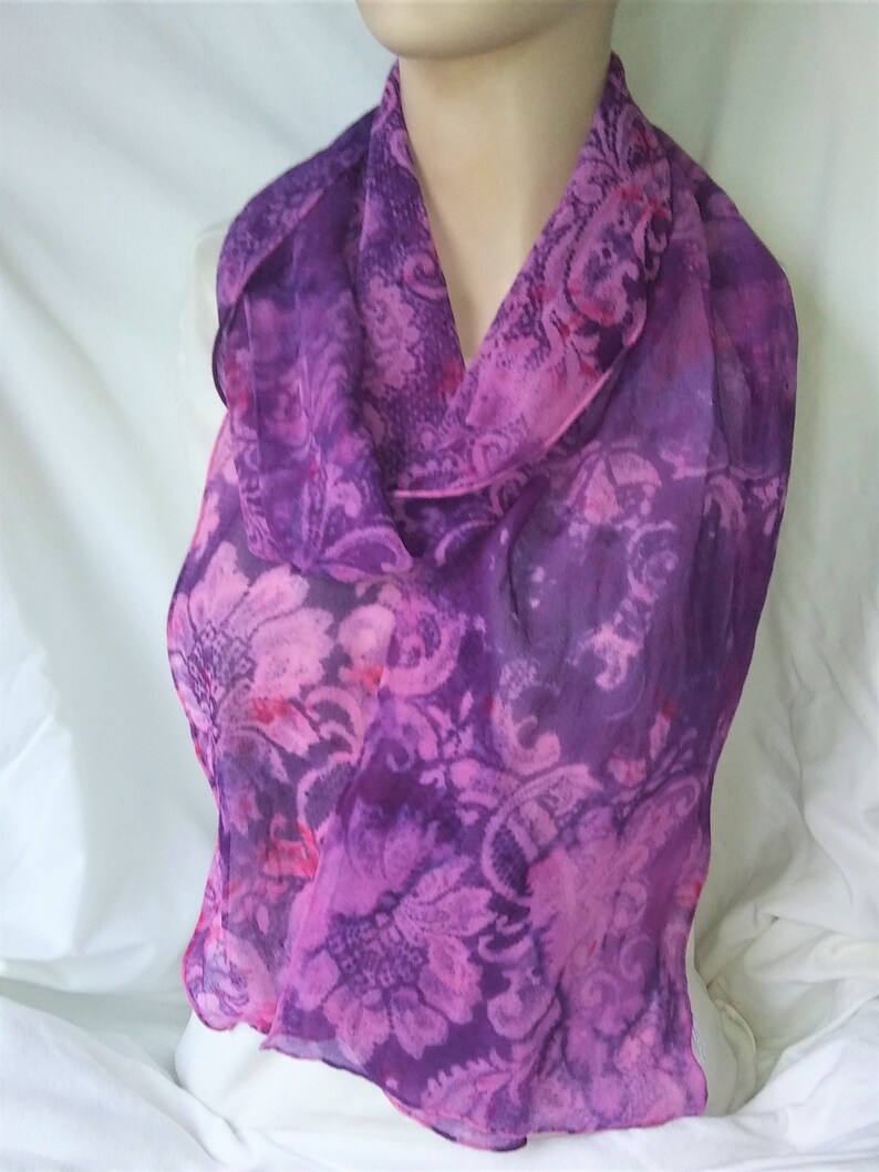 Linen Dip Dyed Scarf in Fuxia Paisley