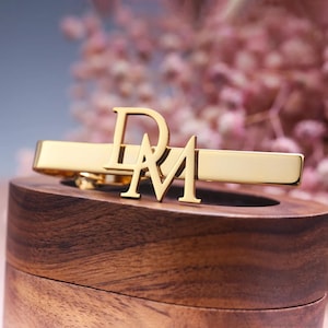 Custom Tie Clip, Wedding Tie Clip, Initials Tie Clip, Christmas Tie Clip, Cufflink Men Gifts,  Groomsmen Gifts, Engraved Best Man Tie Clip.