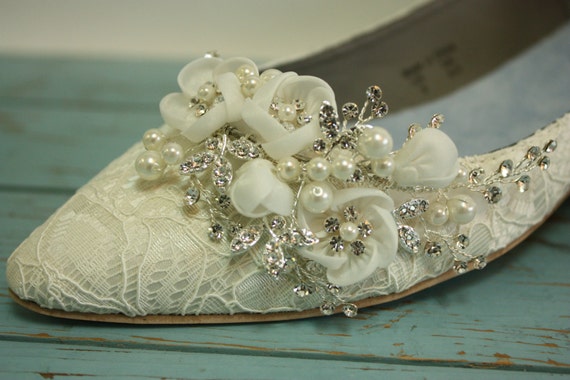 Lace Wedding Shoes Flat Closed Toe Lace Shoes Pearls