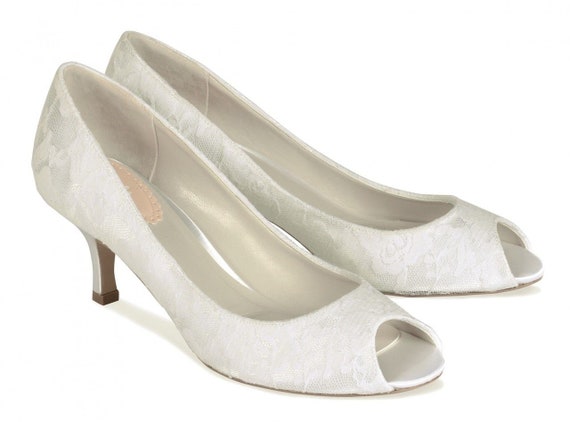 dyeable lace wedding shoes