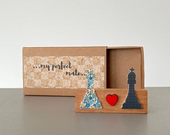 Chess Lover Gift – Queen and King Keepsake, Anniversary Token