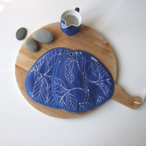 Blue Leaf Print Potholders: Cotton Terrycloth Kitchen Heat Protection (Set of 2) image 3