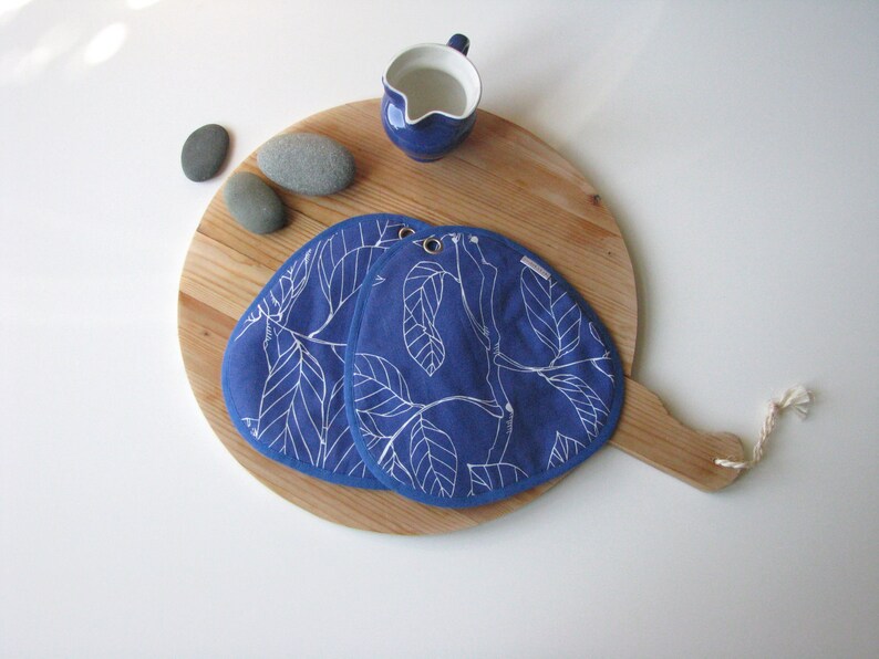 Blue Leaf Print Potholders: Cotton Terrycloth Kitchen Heat Protection (Set of 2) image 3