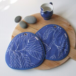 Blue Leaf Print Potholders: Cotton Terrycloth Kitchen Heat Protection (Set of 2) with metal grommet