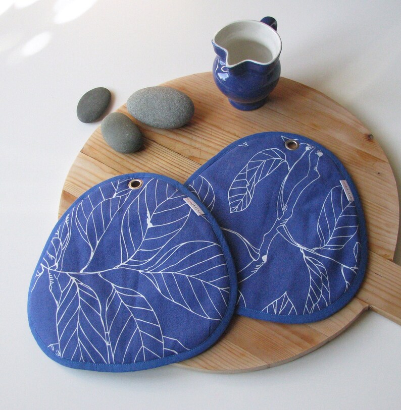 Blue Leaf Print Potholders: Cotton Terrycloth Kitchen Heat Protection (Set of 2) with metal grommet