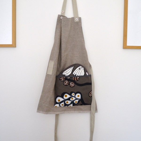 kitchen apron - full apron and potholders set in floral modern taupe and linen - hostess gift - hot pads and apron