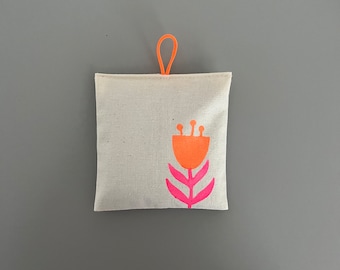 neon lavender sachet - floral drawer bag - hand printed sachet - bedroom scent bag - housewarming gift - sister gift - mothersday gift