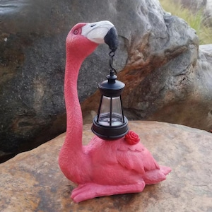 Solar Flamingo Garden Sculpture: Luminous Yard Decor, Weather-Resistant Resin