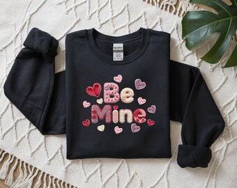 Be Mine Valentine PNG, Cozy Yarn Valentine Design, Crochet Heart Typography, Latch Hook Valentine Clipart, Sublimation Valentine PNG