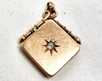 Antiguo medallón rectangular victoriano de oro de 14 quilates con colgante y diamante de talla europea