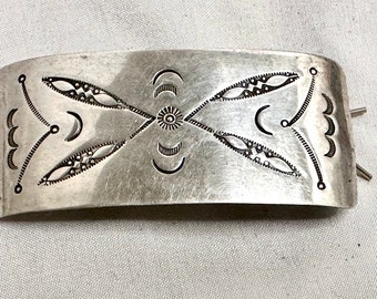 Vintage nativo americano navajo esterlina hecho a mano barrette de pelo con trabajo de sello