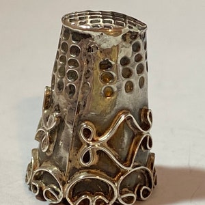 Vintage Taxco Sterling Mexican Ornate Sewing Thimble Applied Sterling Wire
