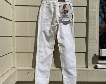 VTG 80’s 90’s Paris Blues Slim Jeans Tapered Leg High Waist White Size 3 New