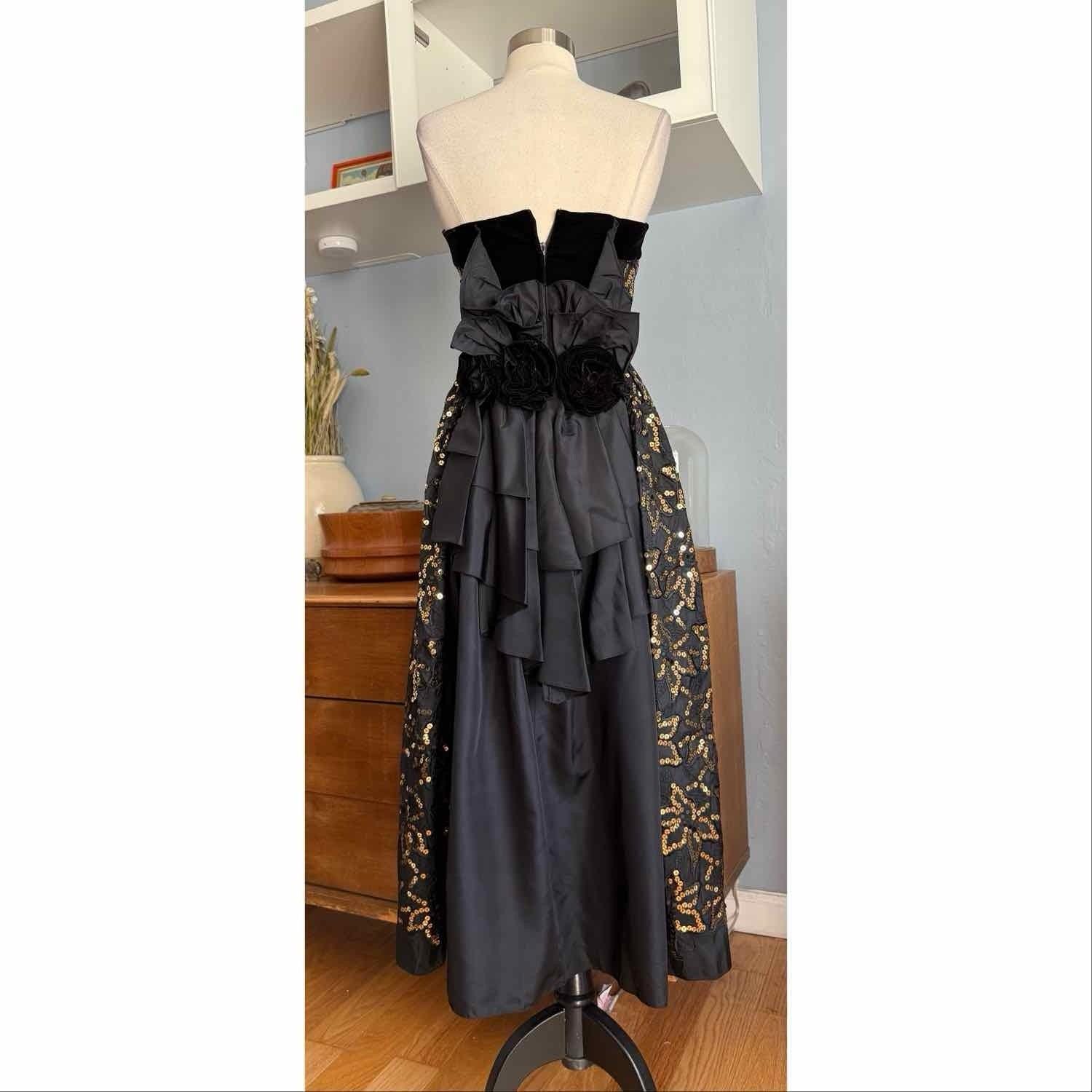 slim fit dress slacks Vintage 1980s Black Velvet & Gold & Copper Abstract Splatter Print Dress –  Modig