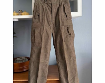 Vintage RAKA Westdeutsche Militär-Cargohose aus schwerer Wolle aus den 60er Jahren, Größe 32 x 29