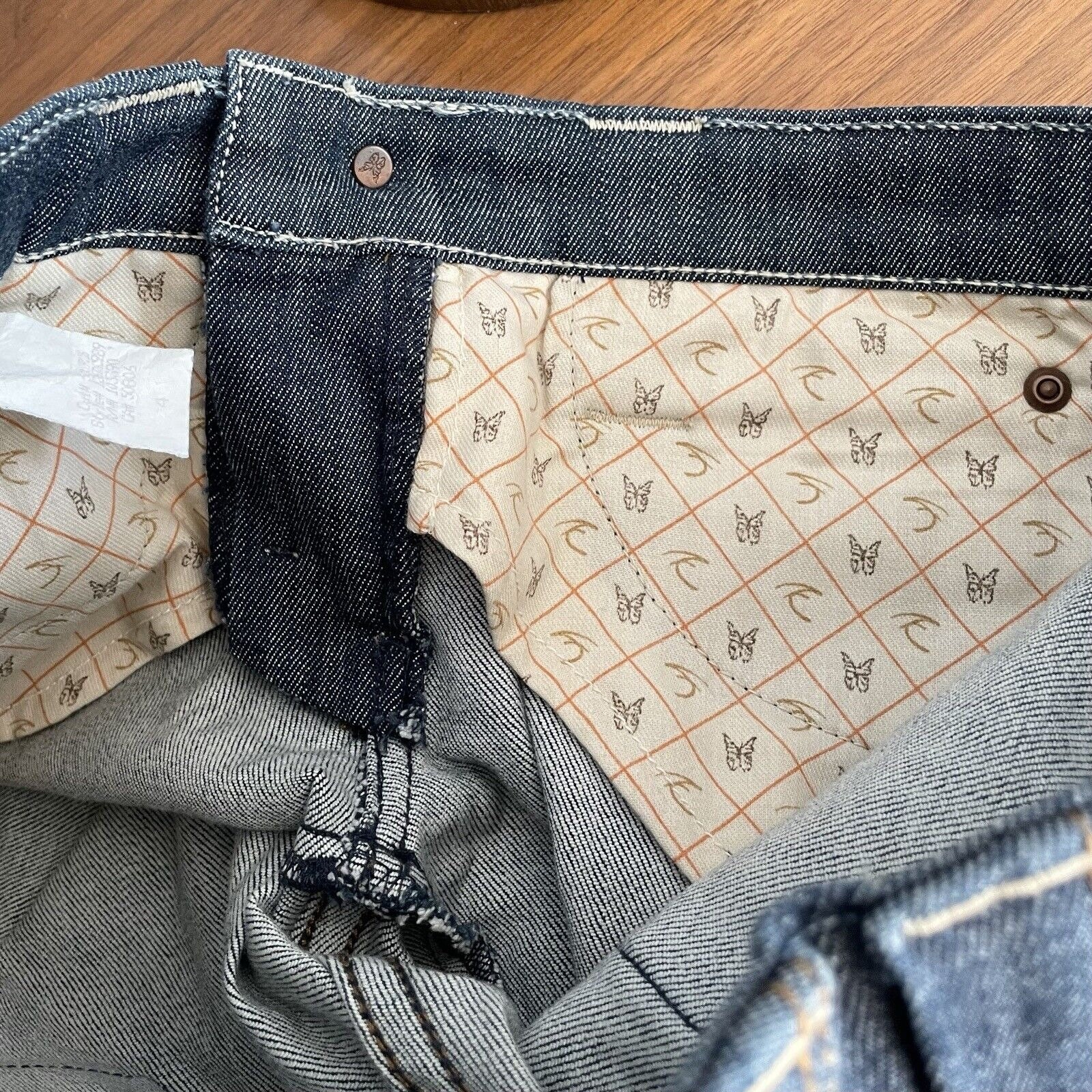 Frankie B RARE Vintage Y2K Low Rise Heart Patch Pocket Jeans