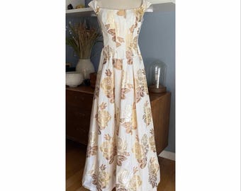 Rickie Freeman Teri Jon Nites Off-Shoulder-Kleid-Kleid Gold Ivory Floral Gr. 4