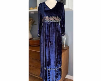 Vtg April Cornell Velvet Embroidered Maxi Dress Mystical Herbalist Cottage Boho