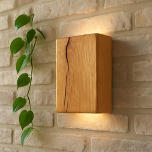 Rustic Wood Wall Sconce | Handmade Oak Light Fixture | Modern Farmhouse Wall Lamp | Natural Wooden Wall Light | Cabin or Lodge Decor