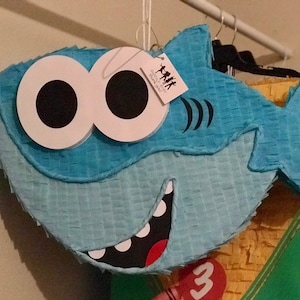Baby shark piñata