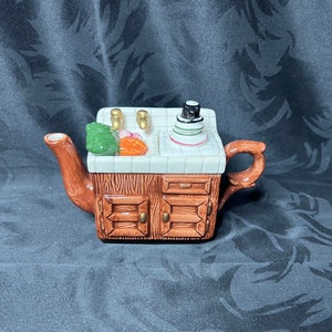 Antique Kitchen Sink Ceramic Teapot