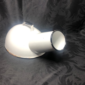 Orinal masculino de porcelana esmaltada blanca