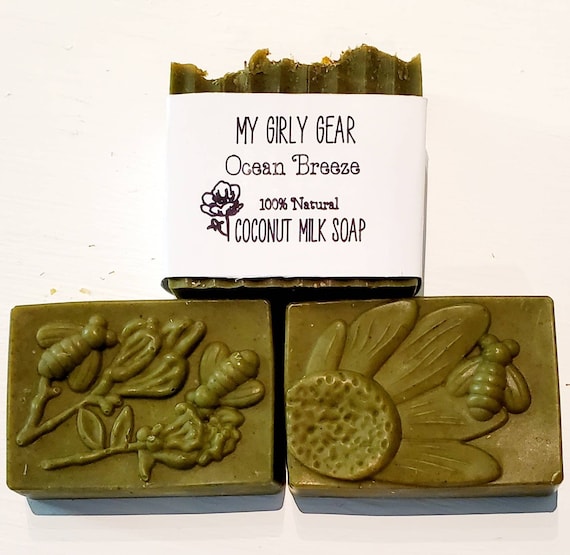 Vegan coconut milk bar soap ocean breeze scent with spuralina cold process small batch soap scented with therapeutic grade essential oils