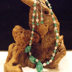 Green and White Jade Beaded Necklace with 3 leaf Pendants and Matching Earrings