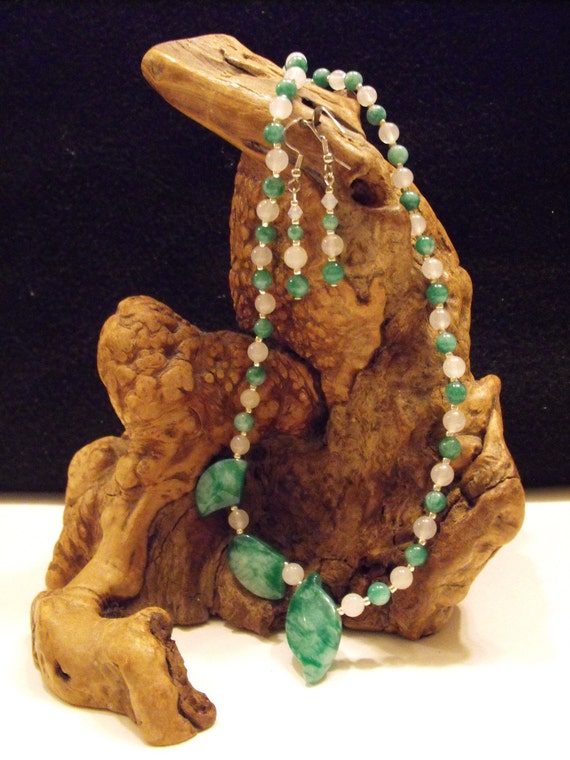 Green and White Jade Beaded Necklace with 3 leaf Pendants and Matching Earrings