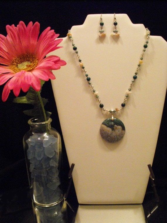 Ocean Agate Pendant Necklace and Earrings Set pink and green round agate pendant