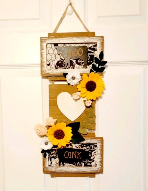 Farmhouse 3 square tier Felt flower sign. Sunflowers and hyacinth sign with a cow and pig on chicken wire framed signs and heart wall decor