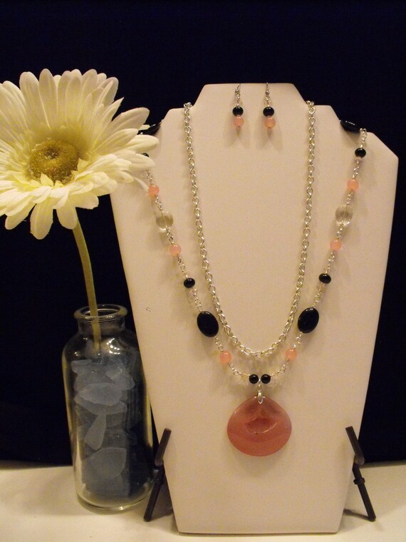 Pink and black geode stone necklace set  Silver metal Double Strand Necklace with matching earrings black agate pink jade pink agate geode