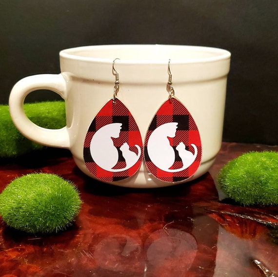 Cat and kitten buffalo check earrings in red and black check with a white vinyl cat and kitten  2 inch teardrop shaped wood slice earrings