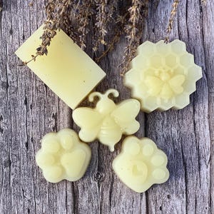 Organic Goat Milk Soap Bar – Moisturizing & Nourishing Soap for Soft Skin – Handmade, Vegan, Plastic-Free Skincare
