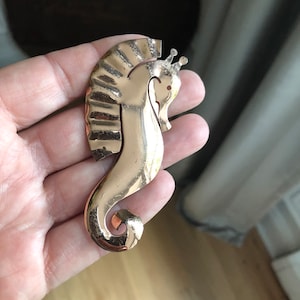 Vintage Sterling Silver Copper Coated Unusual Seahorse Brooch Pin Hallmarked Sterling