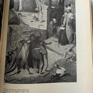 Libro antiguo: Una historia ilustrada de la magia y lo sobrenatural, de Maurice Bessy, fechado en 1964. Decoración de Halloween. imagen 6