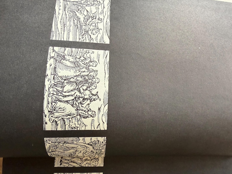 Puede incluir: Ilustraciones en blanco y negro de figuras en formato vertical. Las ilustraciones parecen provenir de un contexto hist&oacute;rico o religioso, posiblemente representando escenas de sufrimiento o lucha. El estilo es detallado, con l&iacute;neas finas y sombreado.