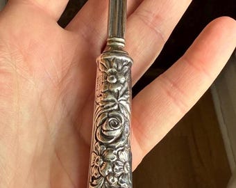 Vintage Sterling Handle Serving Spoon Pierced Top Pretty Repousse Roses Kirk Steiff? Vintage Serving Pieces