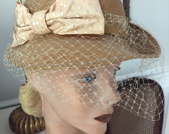1980s Red Adolfo II Brimmed Straw Hat With Chin Strap Bonwit  display picture 2