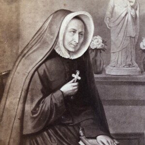 SUMMER SALE  Antique Religious Photo Stunning Antique French CDV Carte de Viste Photo French Nun Paris France