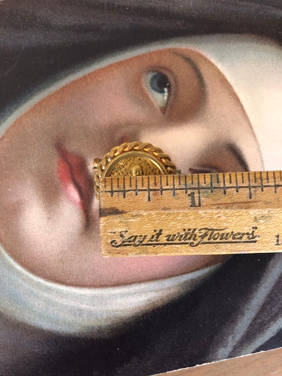 Antique Vintage French Gilt Pin Brooch Sacred Hea… - image 3